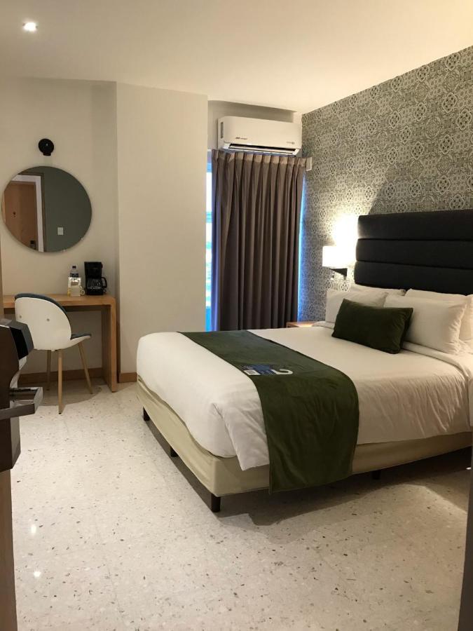 Hotel Ros Gaud Cordoba Luaran gambar