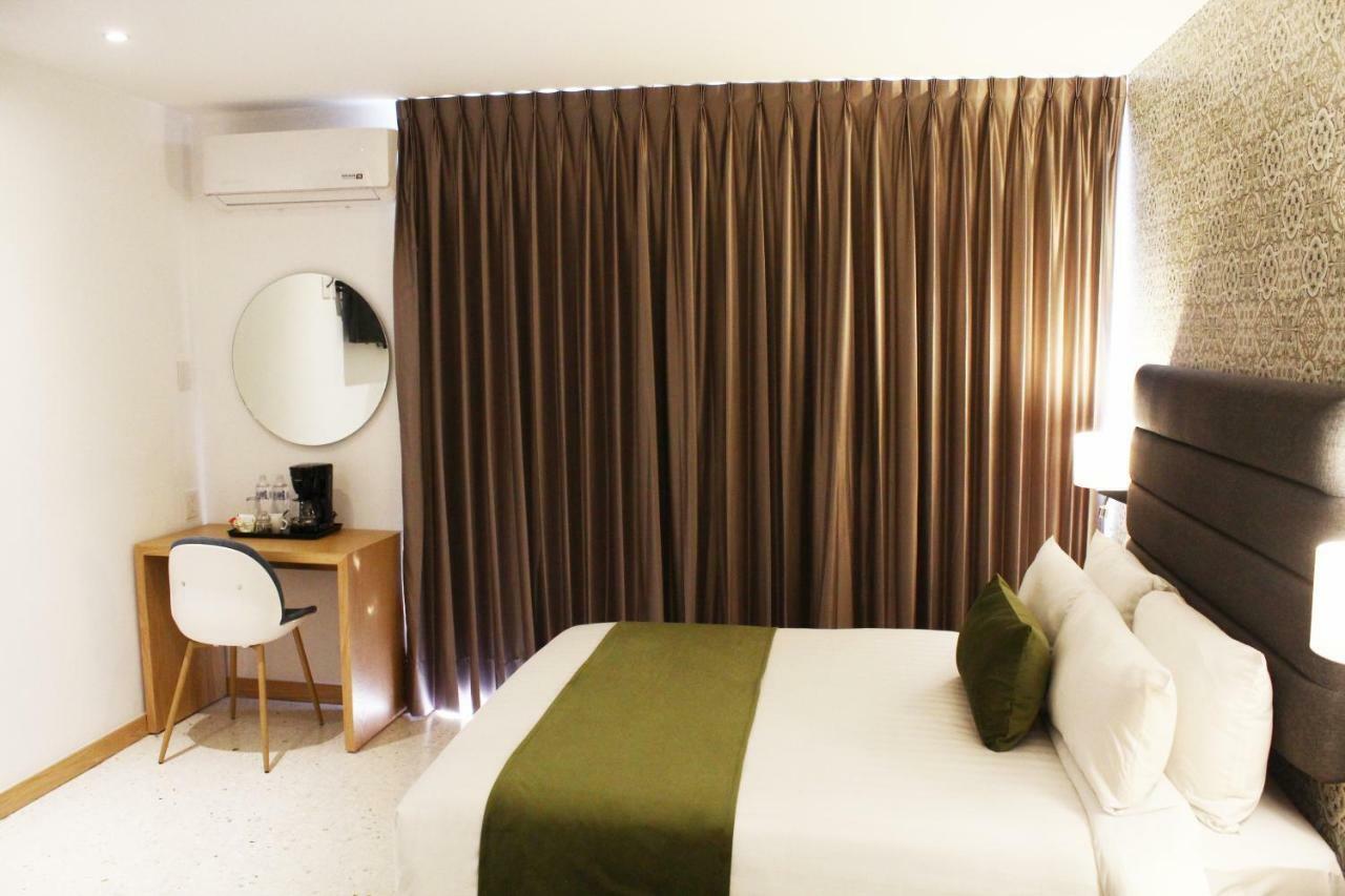 Hotel Ros Gaud Cordoba Luaran gambar