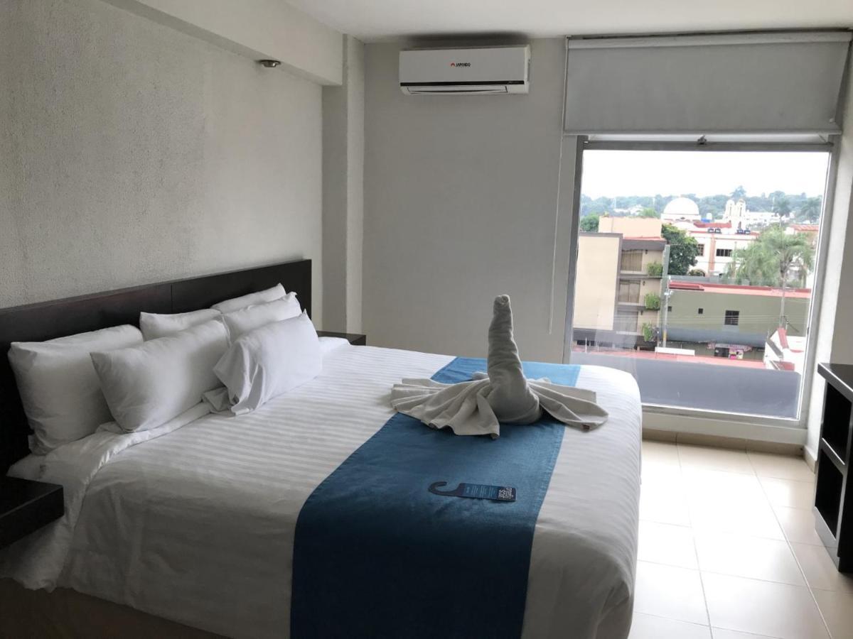 Hotel Ros Gaud Cordoba Luaran gambar